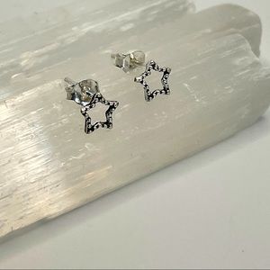 NEW! 925 Sterling Silver Star Earrings.